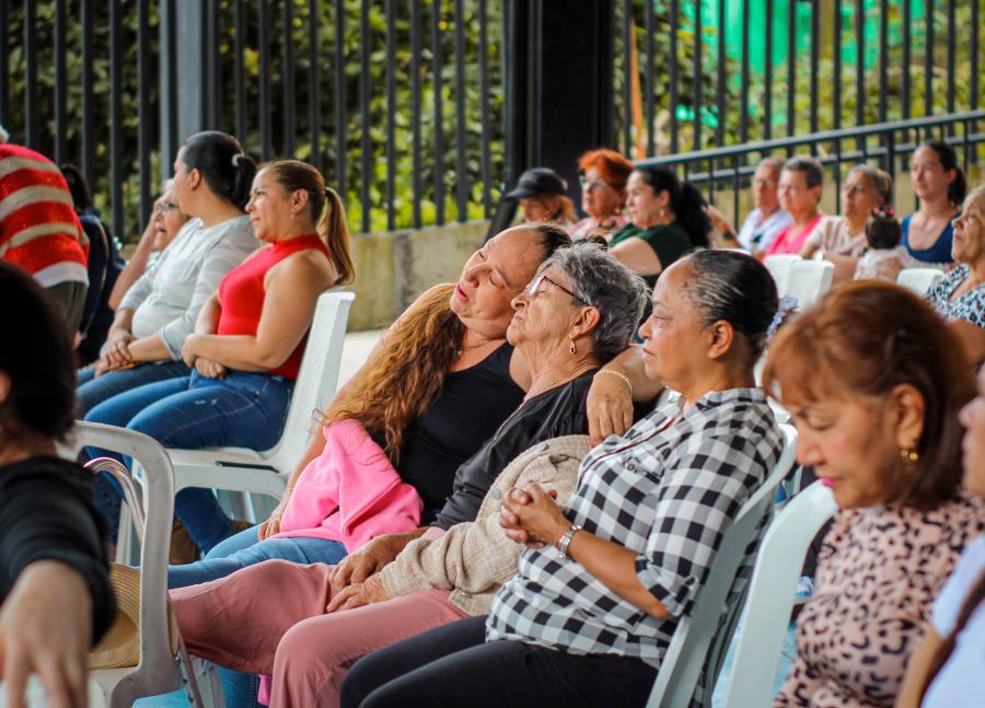 Ca�averalejo se llen� de arte, alegr�a y amor para celebrar a las madres