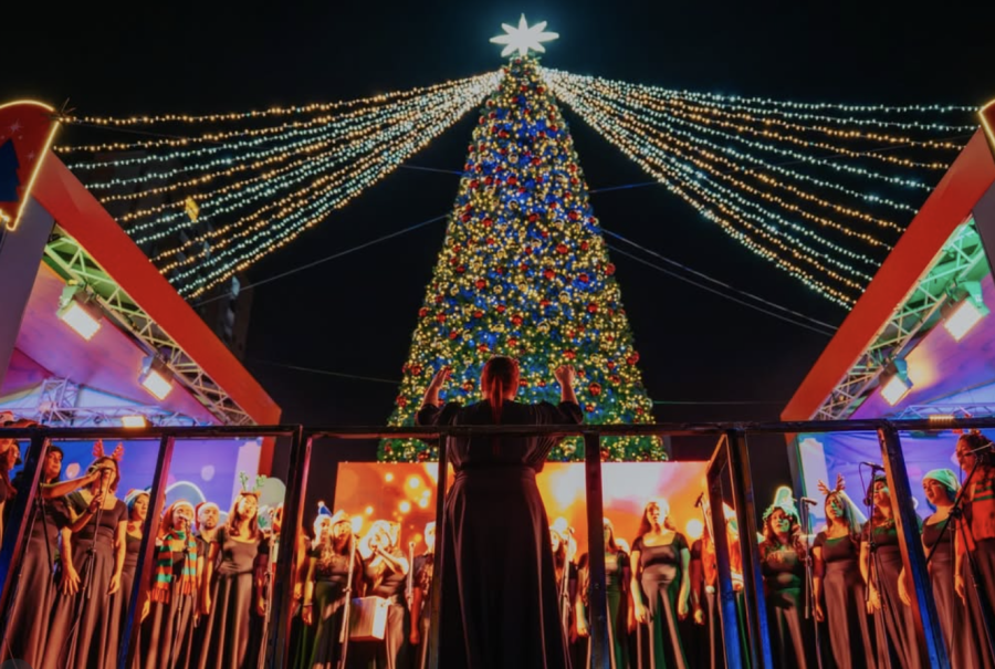 El Festival de Coros y Velitas ilumin� Sabaneta con voces que celebran la tradici�n y la Navidad