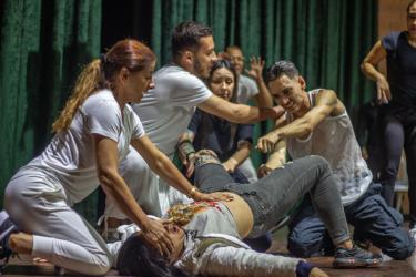 La Casa de la Cultura La Barquereña invita  al XVI Festival de Teatro del 3 al 7 de octubre
