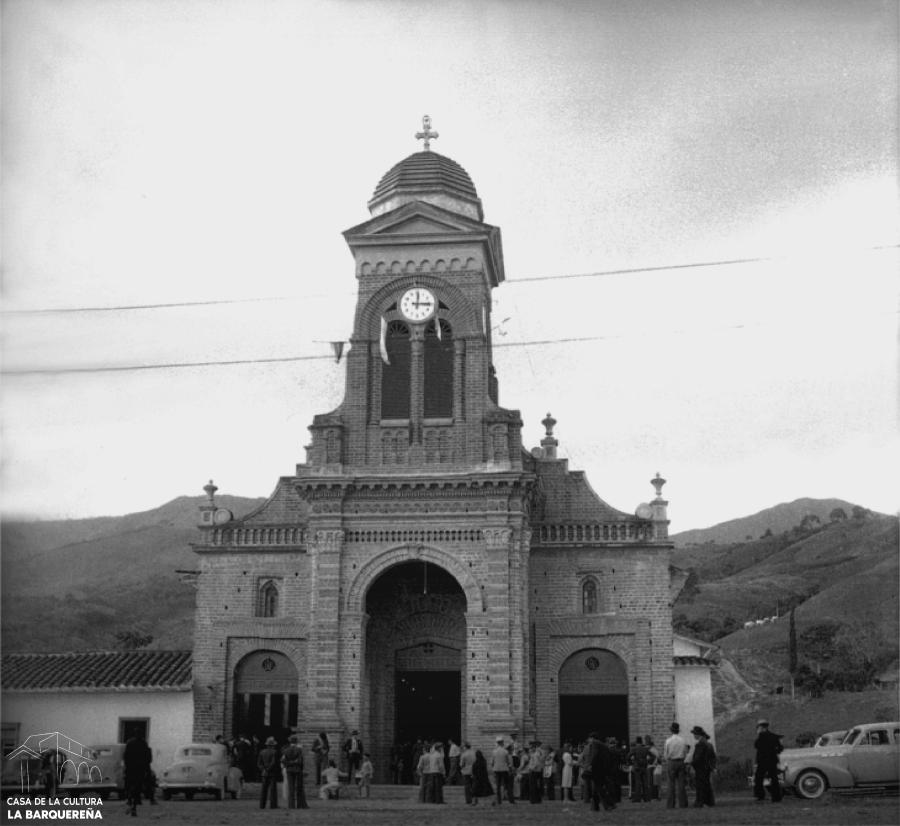 Santa Ana, 93 años del templo de los sabaneteños